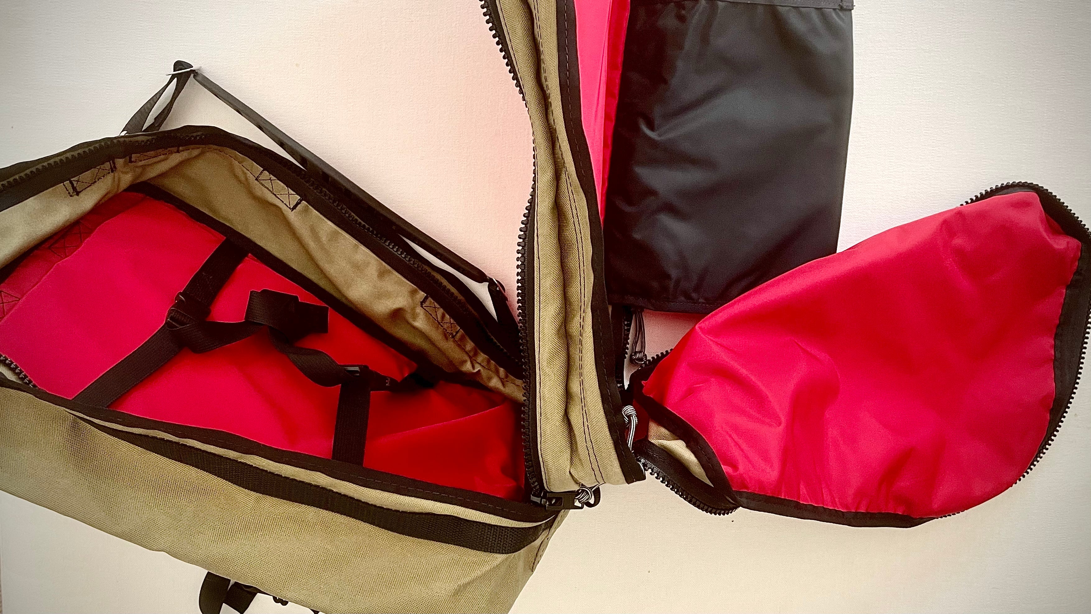 One-Bag Travel: The Red Oxx Sky Train Initial Impressions đ
