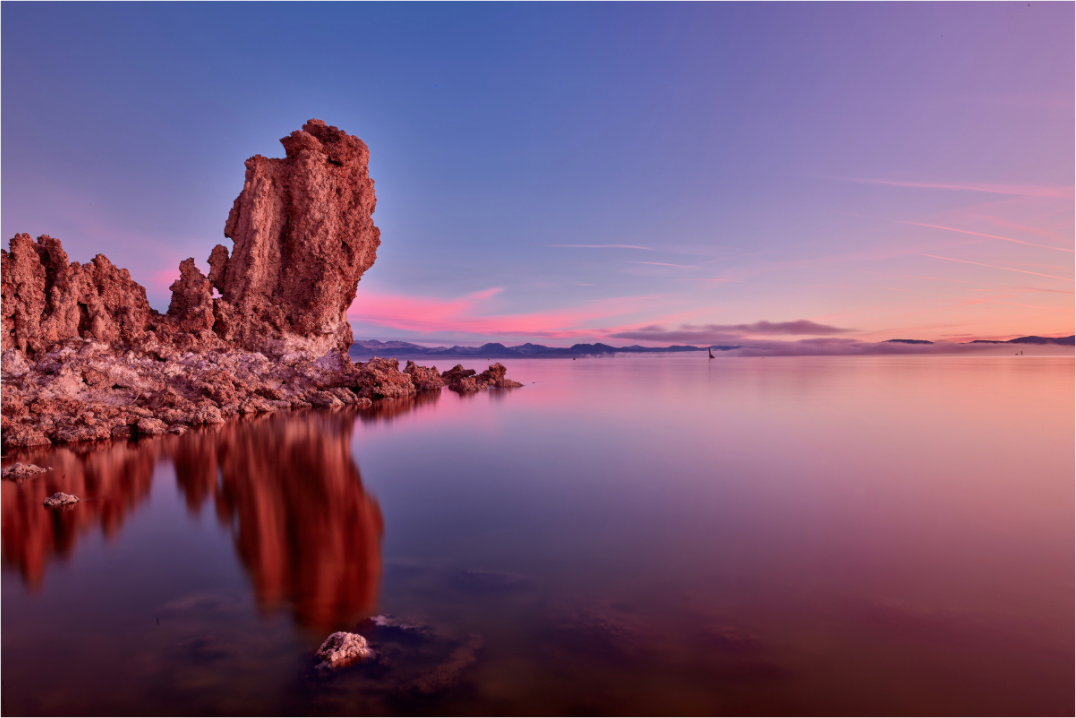 Main image Mono Lake: Tufa Dawn