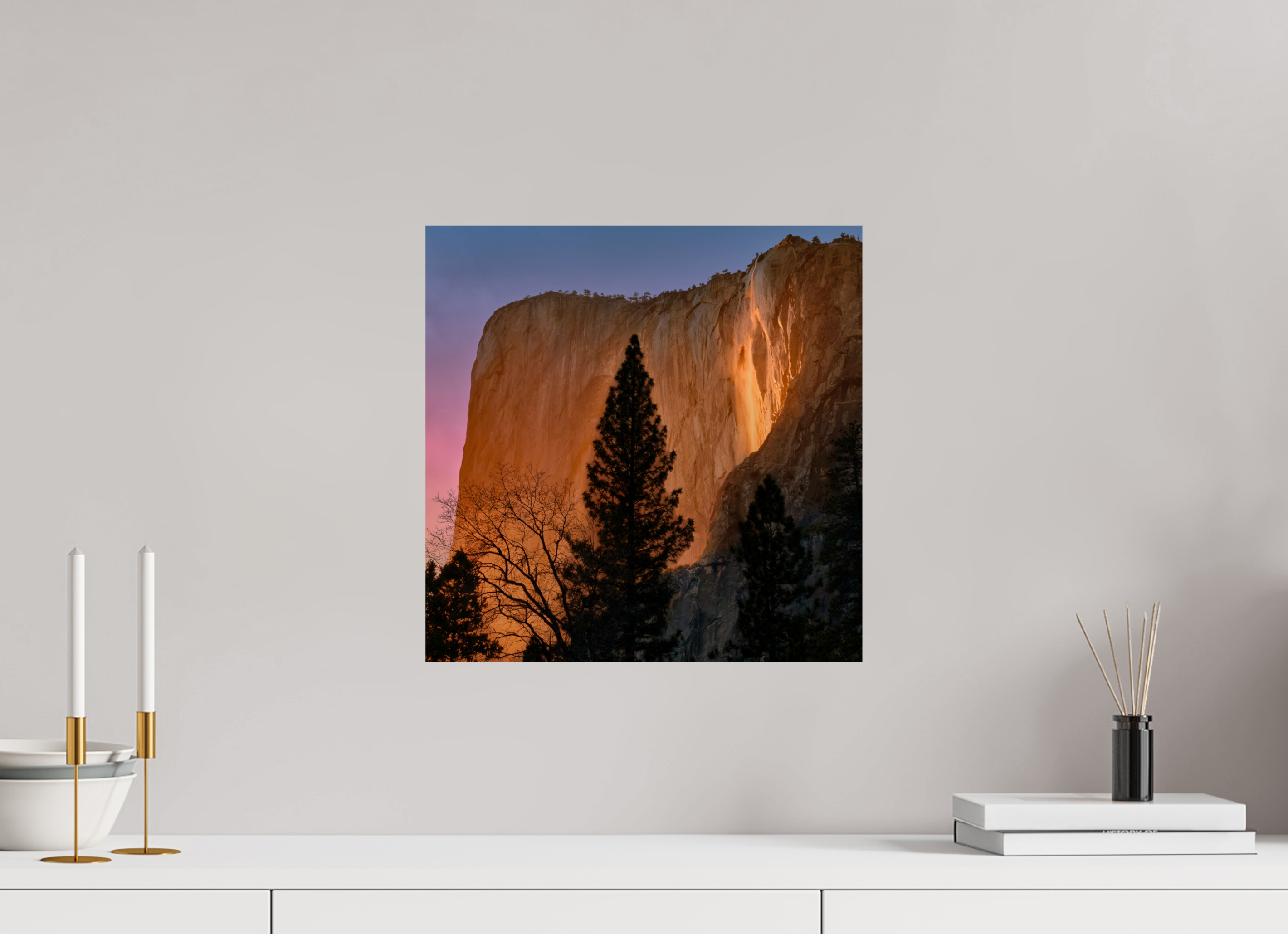 15 x 15″, Giclée Alu-Dibond Horsetail Fall 2025