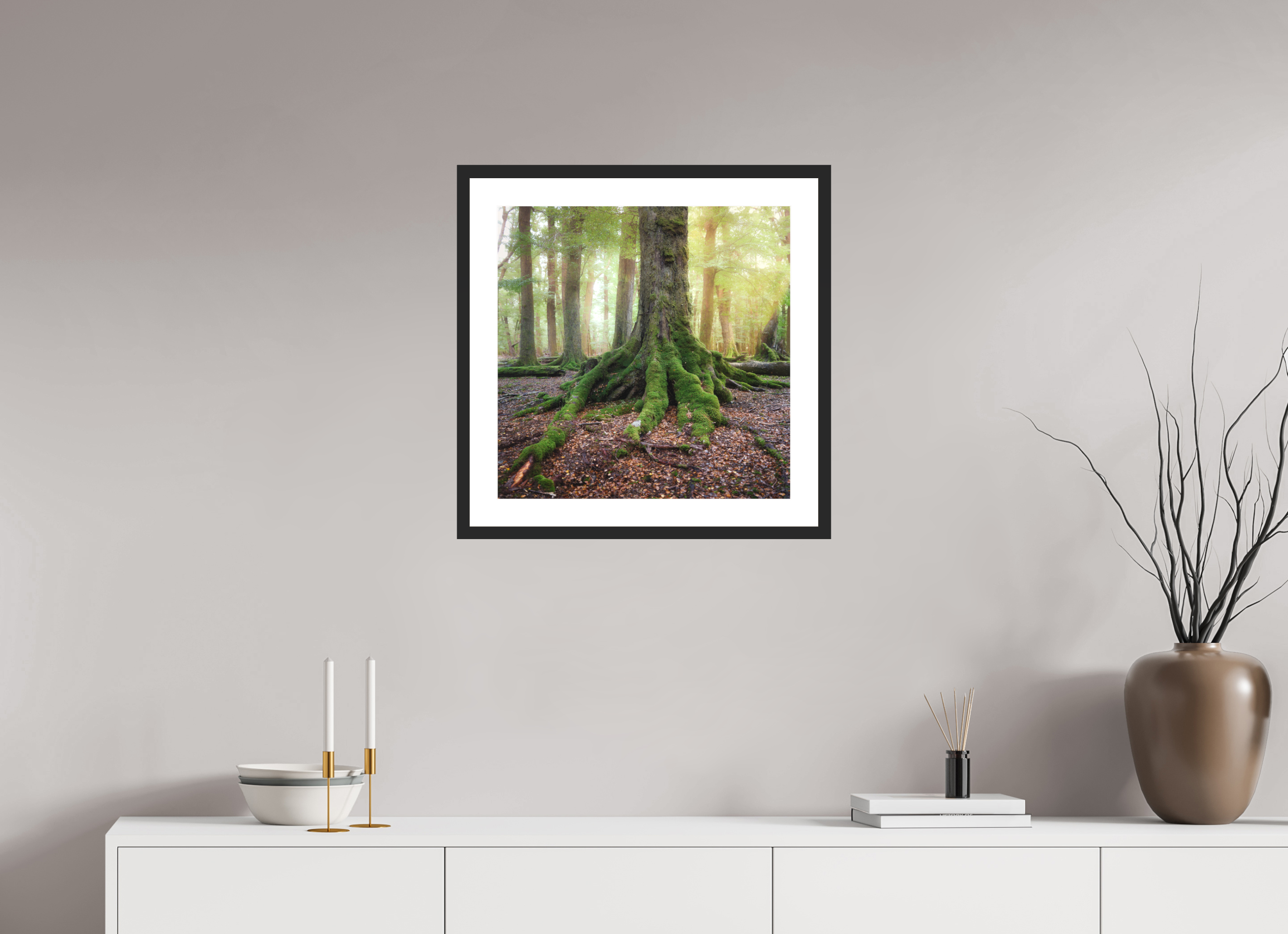 20 x 20″, Passe-Partout Black Frame The Hobbit's Foot