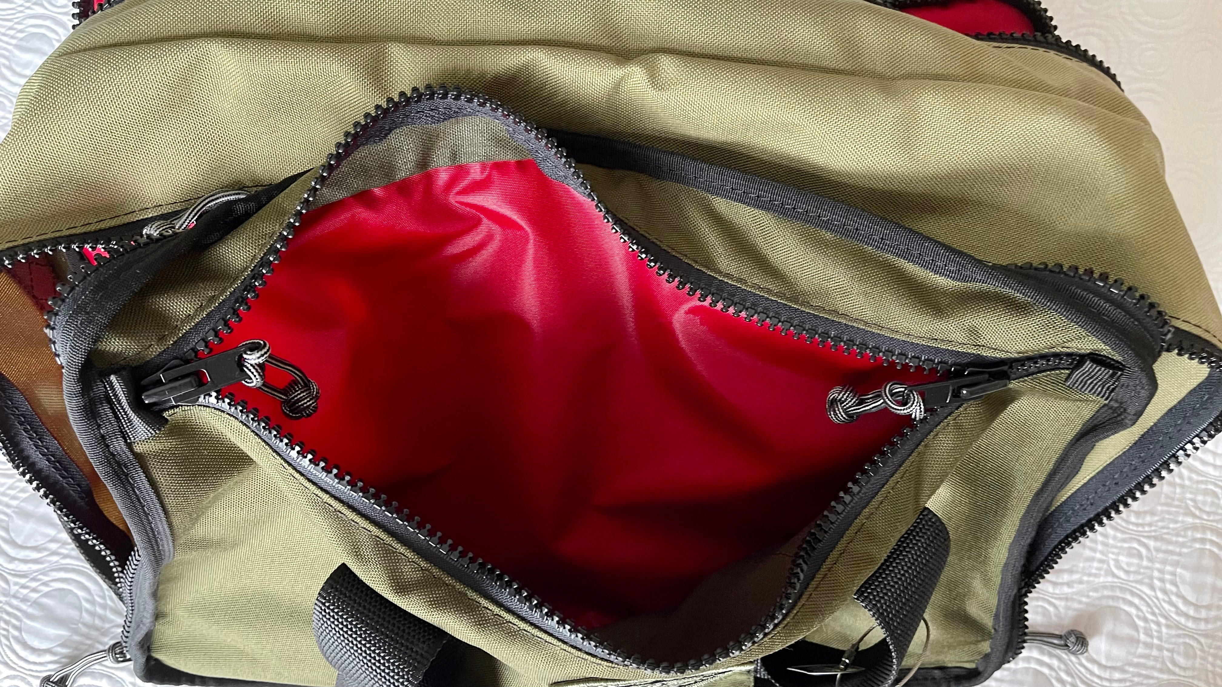 One-Bag Travel: The Red Oxx Mini Boss 👍