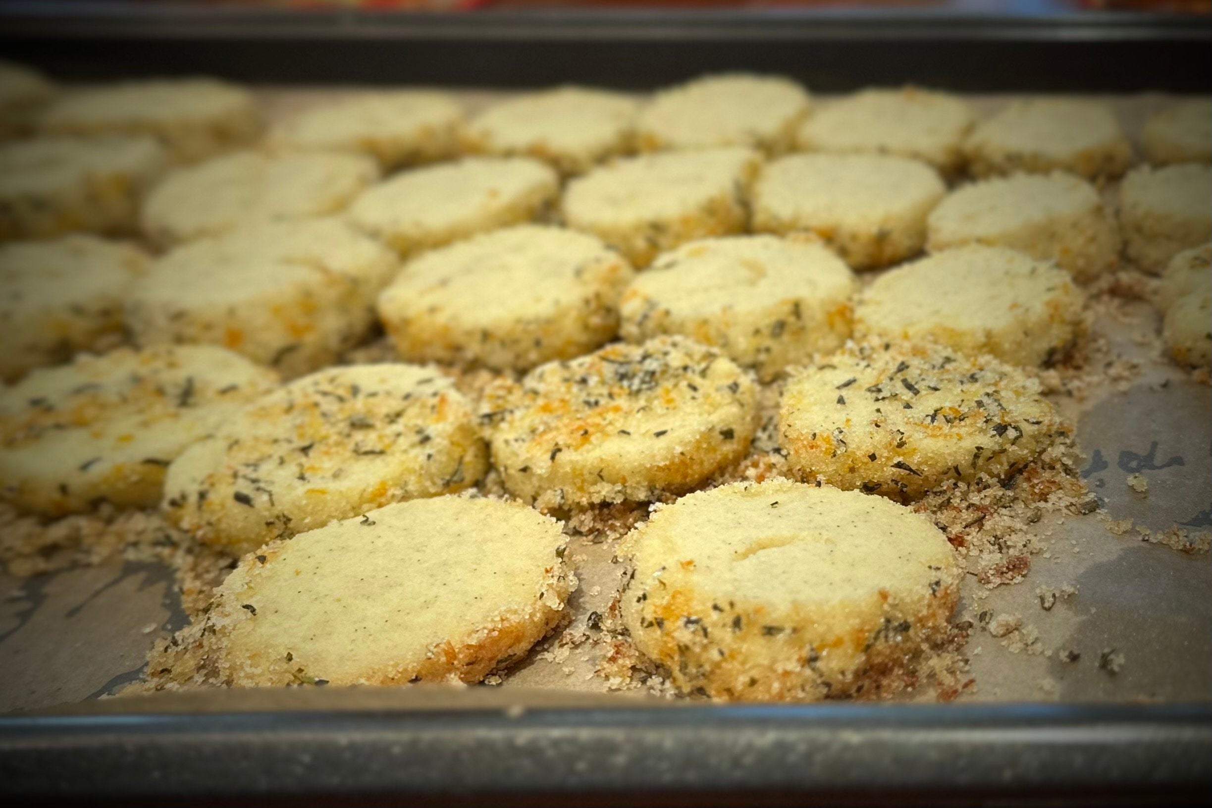 Thursday in the Kitchen: Shortbread Cookies with a Twist