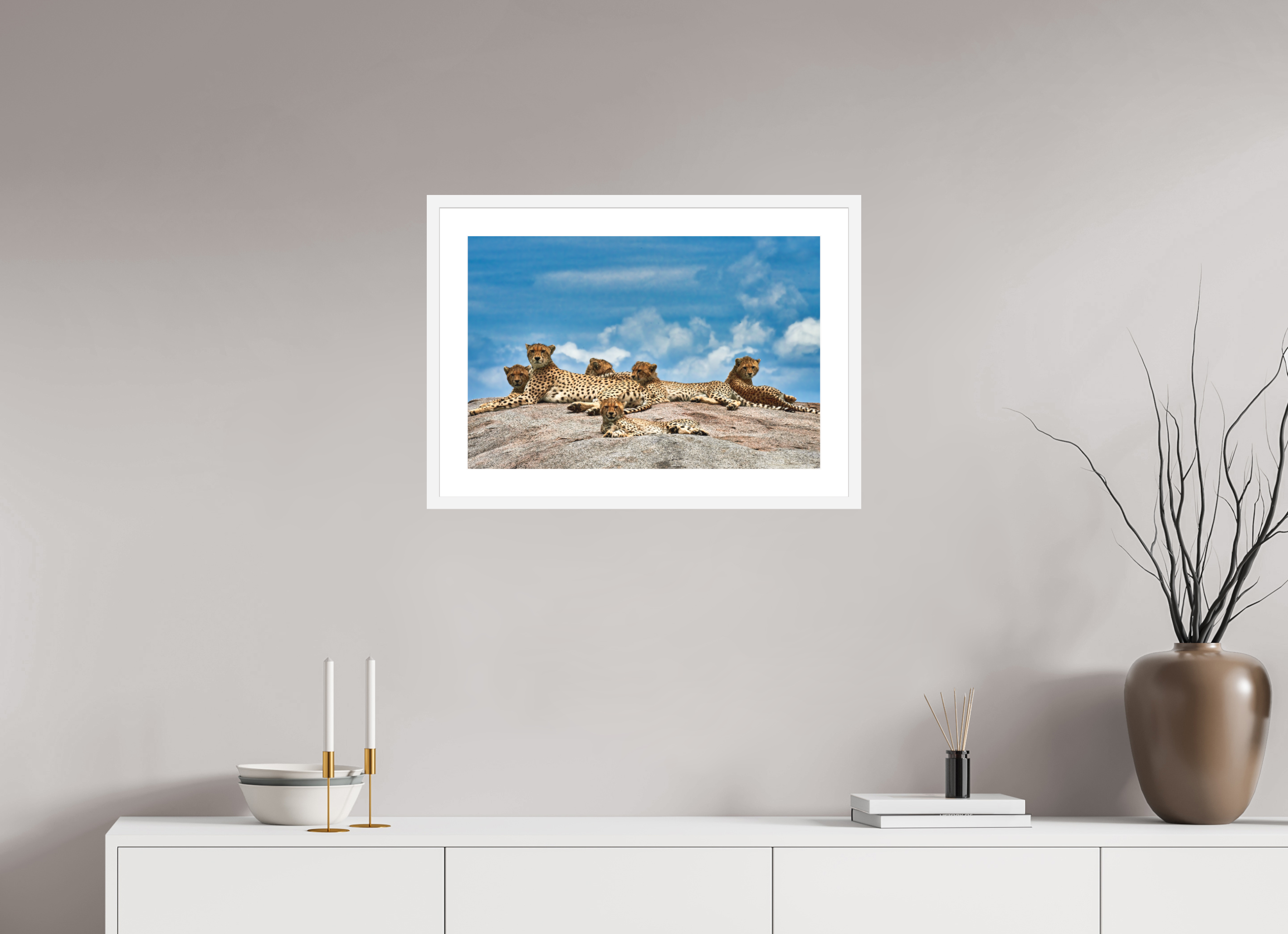 24 x 16″, Passe-Partout White Frame Super Mom & Cubs