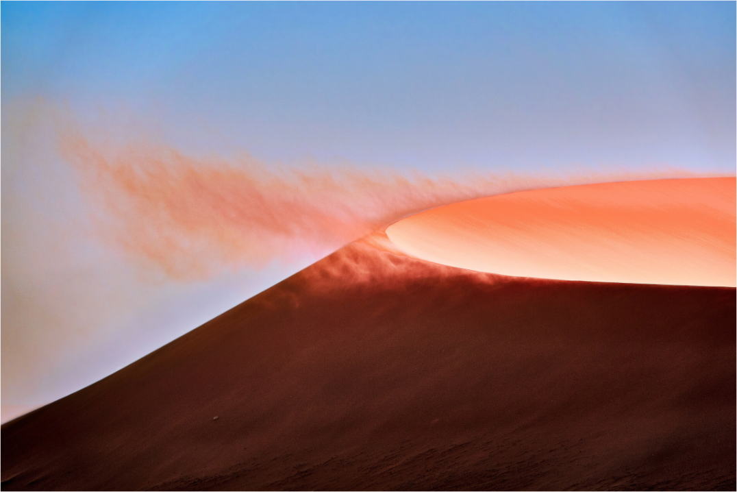 Main image Deadvlei San Dune Crater Rim