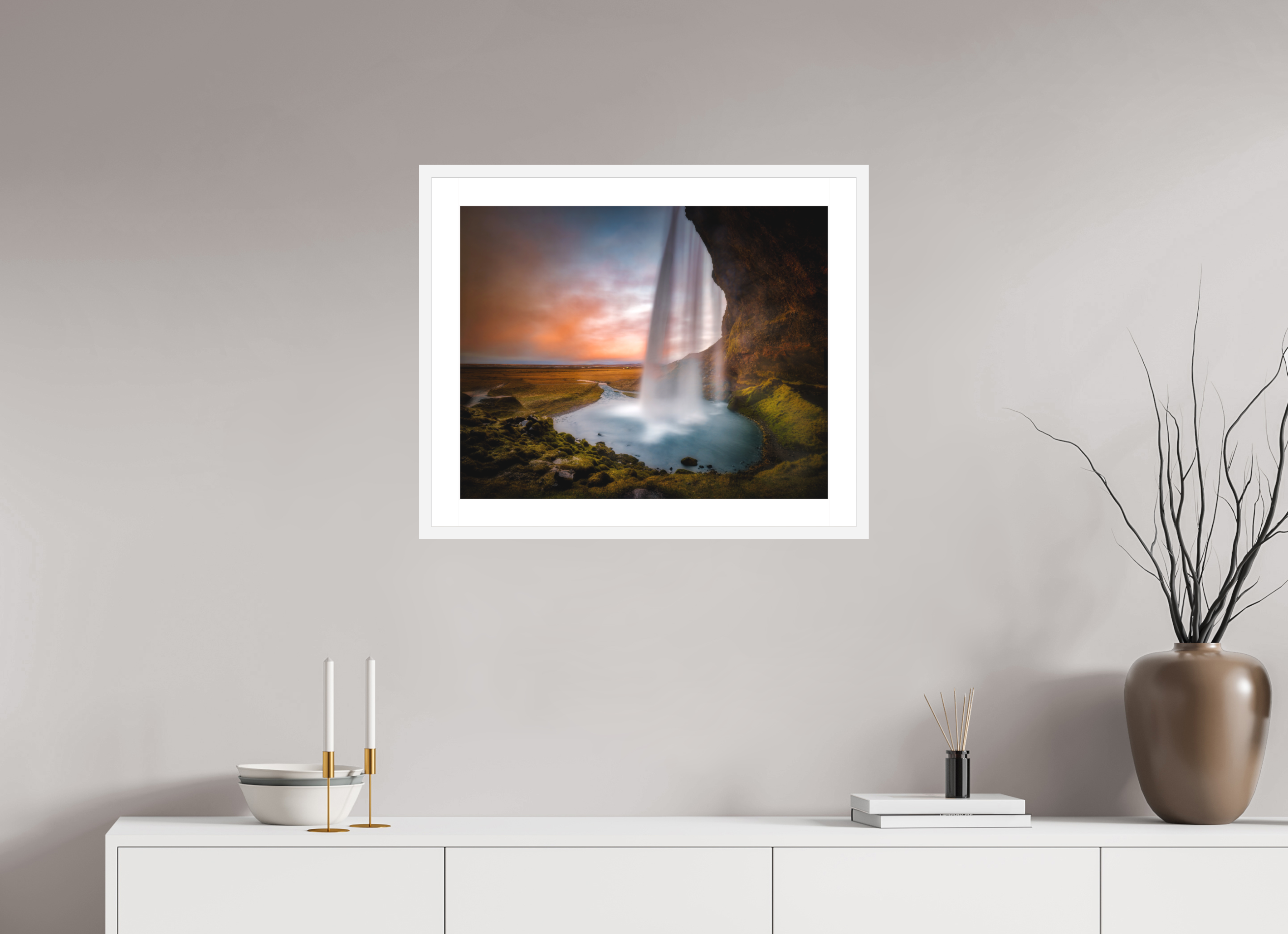 25 x 20″, Passe-Partout White Frame Seljalandsfoss