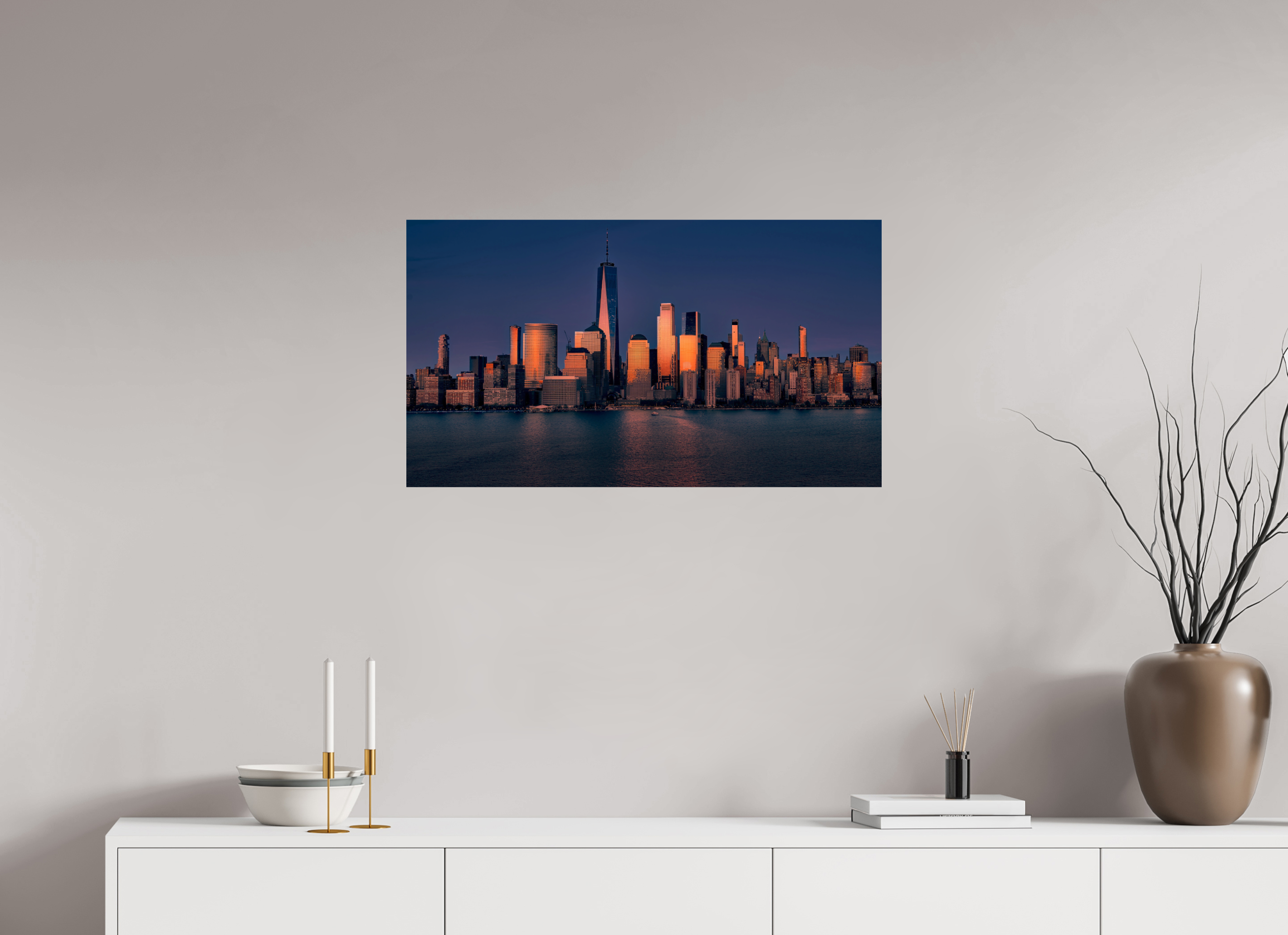 32 x 18″, Giclée Alu-Dibond Manhattan Reflects the End of the Day