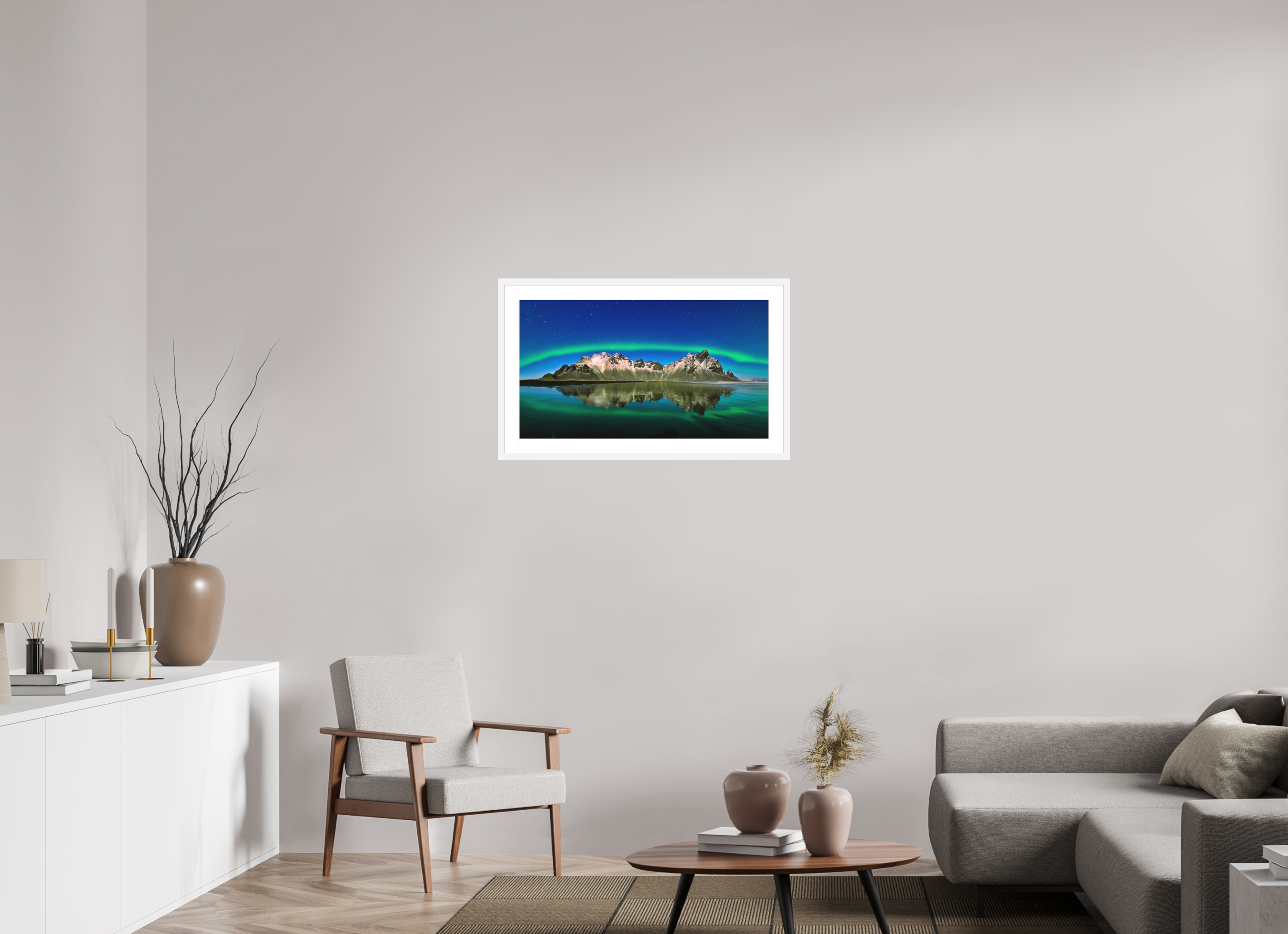 32 x 18″, Passe-Partout White Frame Aurora Over Vestrahorn