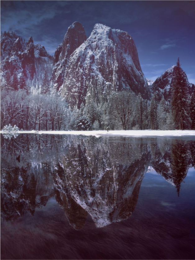 Rochers de la Cathédrale et reflets dans la neige