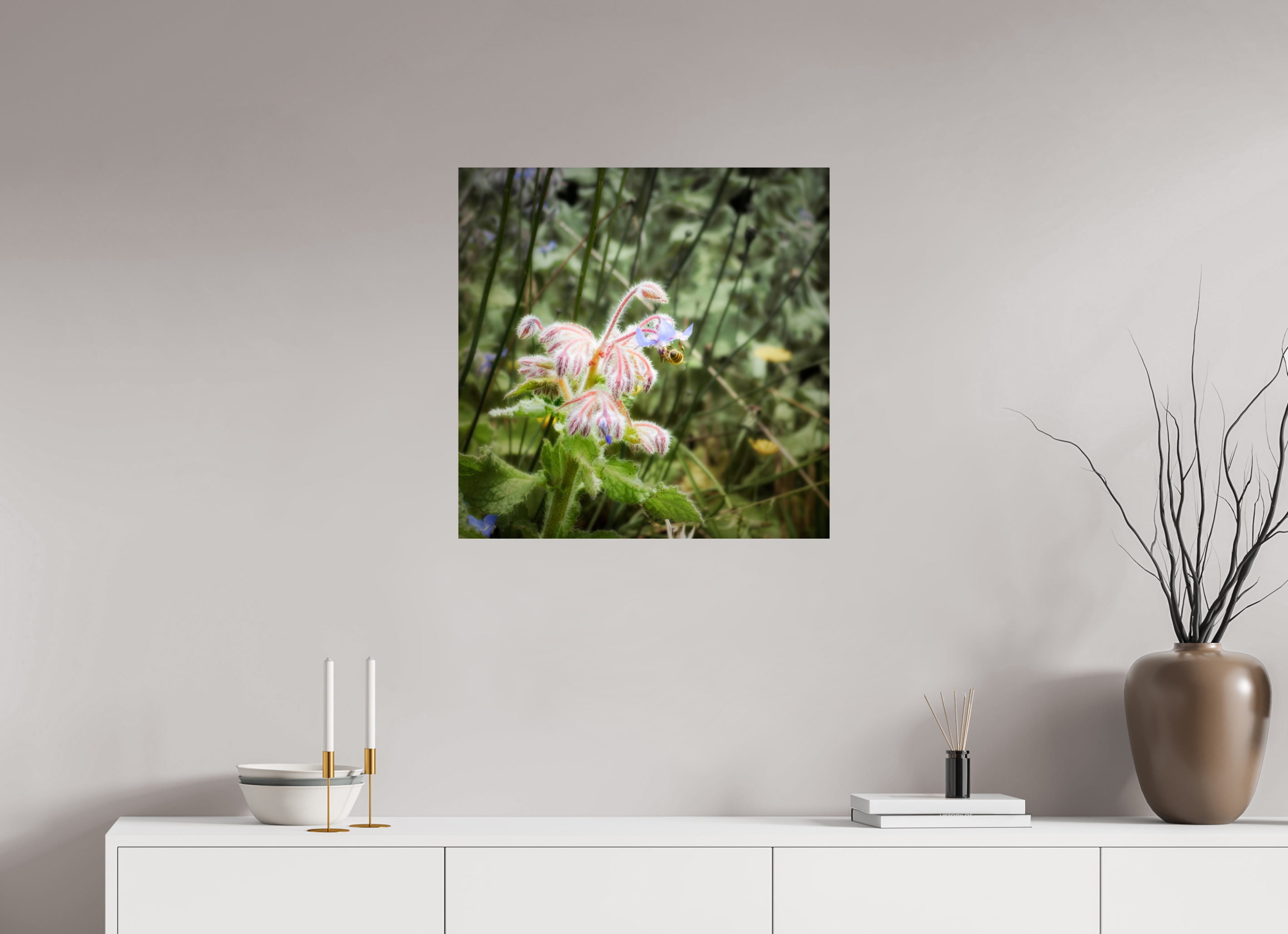 25 x 25″, Giclée Alu-Dibond Maui Honeybee Hard at Work
